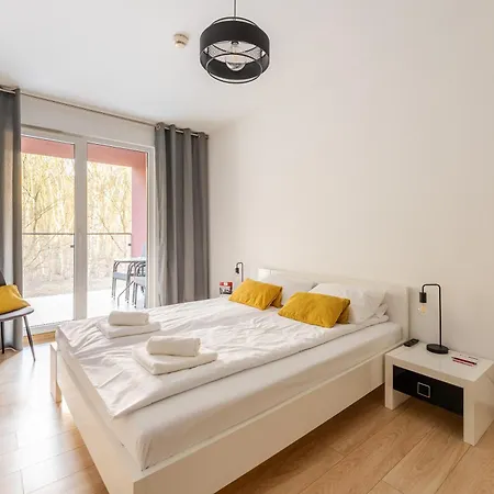 Polanki Z Widokiem Na 公寓 *