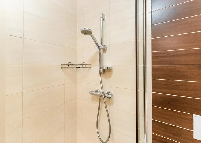 Polanki Z Widokiem Na アパート *