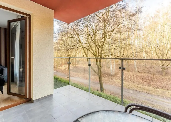 Polanki Z Widokiem Na アパート