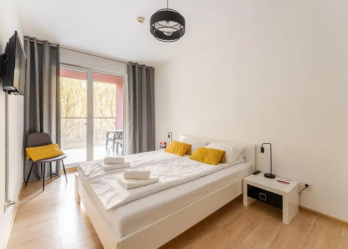 Polanki Z Widokiem Na アパート *